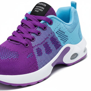 Sportschuhe mit Schnürung und Profilsohle für Damen