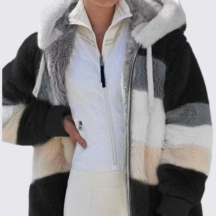 Damen Kapuzenjacke mit Reißverschluss – Weiches Teddy-Material – Lässige Passform
