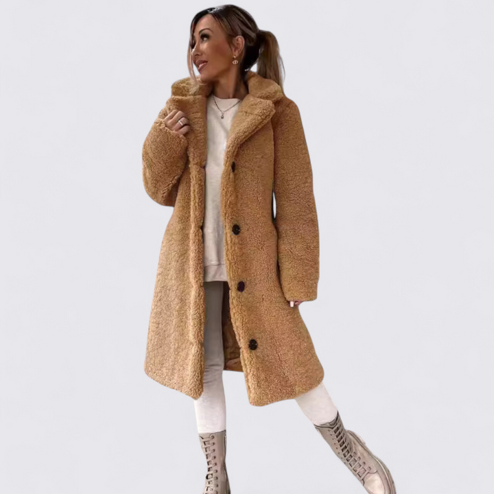 Damen Mantel mit Knopfleiste – Teddy Mantel – Oberschenkellang Geschnitten