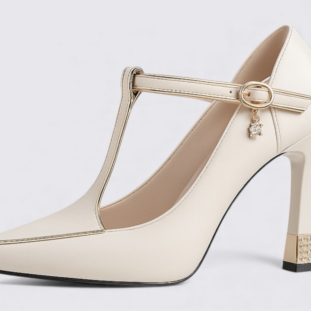 Damen Schuhe mit Riemen – High Heels – Elegante Absatzschuhe