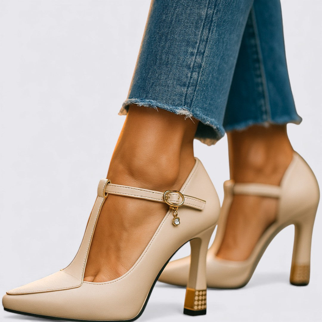 Damen Schuhe mit Riemen – High Heels – Elegante Absatzschuhe