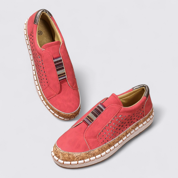 Damen Slipper Schuhe – Lochmuster Design – Bequeme Schlupfschuhe