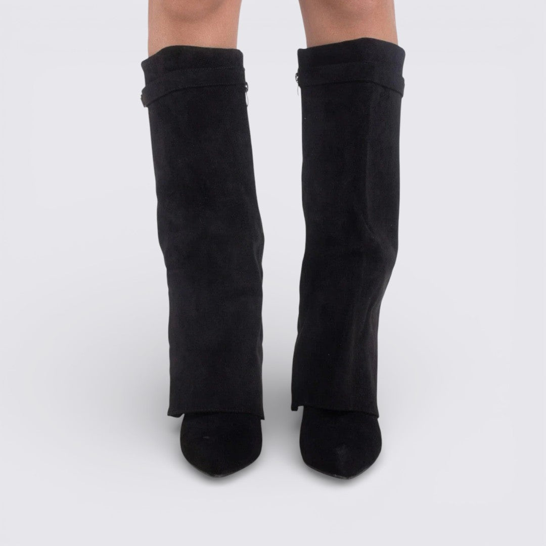 Damen Stiefel mit Schnallenriemen - Kniehohe Stiefel - Suede Shark Boots