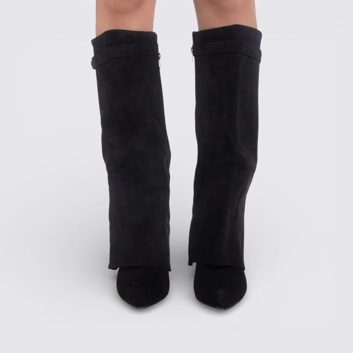 Damen Stiefel mit Schnallenriemen - Kniehohe Stiefel - Suede Shark Boots