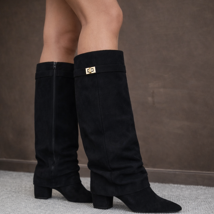 Damen Stiefel mit Schnallenriemen - Kniehohe Stiefel - Suede Shark Boots