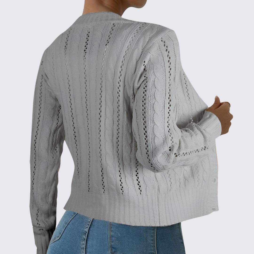 Damen Strickjacke mit Knopfleiste – Zopf Strickjacke – Kurz Geschnitten