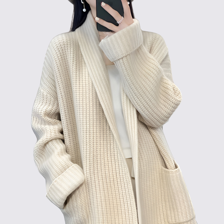 Damen Strickjacke mit Oversize Schnitt - Lange Strickjacke - Mit Taschen