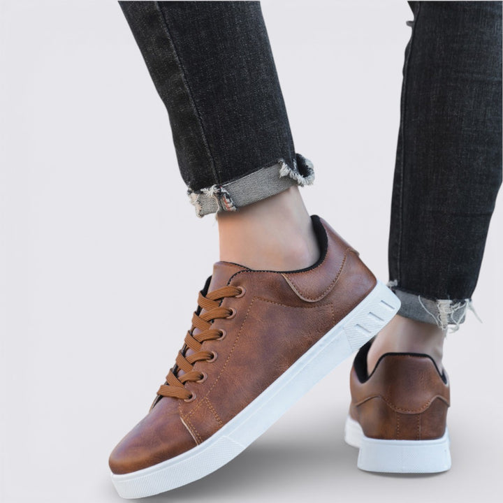 Herren Sneaker mit Schnürung - Klassischer Sneaker - Flache Sohle