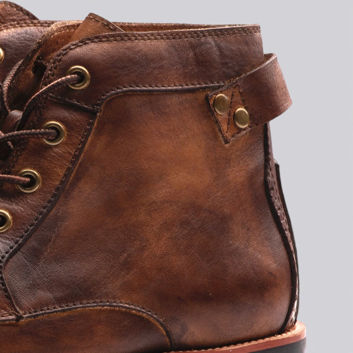 Herren Stiefeletten mit Schnürung - Knöchelhohe Stiefeletten - Schnürhaken