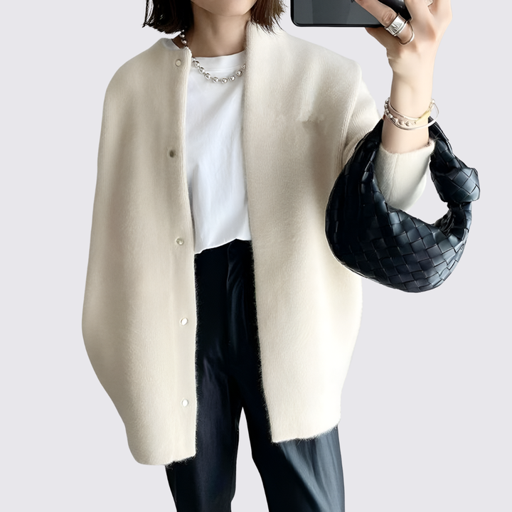 Lange Strickjacke mit Druckknöpfen für Damen